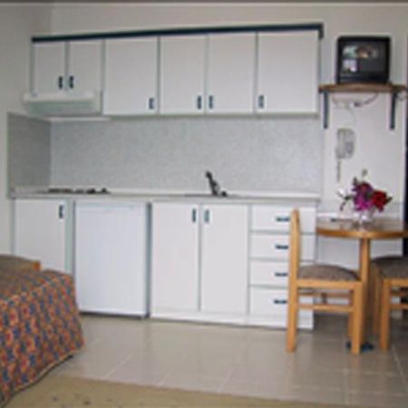 Violin Apartments ทูร์กุทริส ภายนอก รูปภาพ